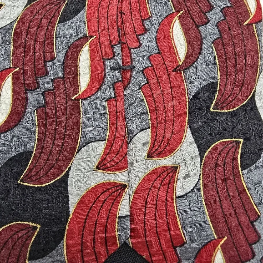 Mens Necktie Portico 100% Textured Silk Multicolor Made in USA, size 56 in by 4